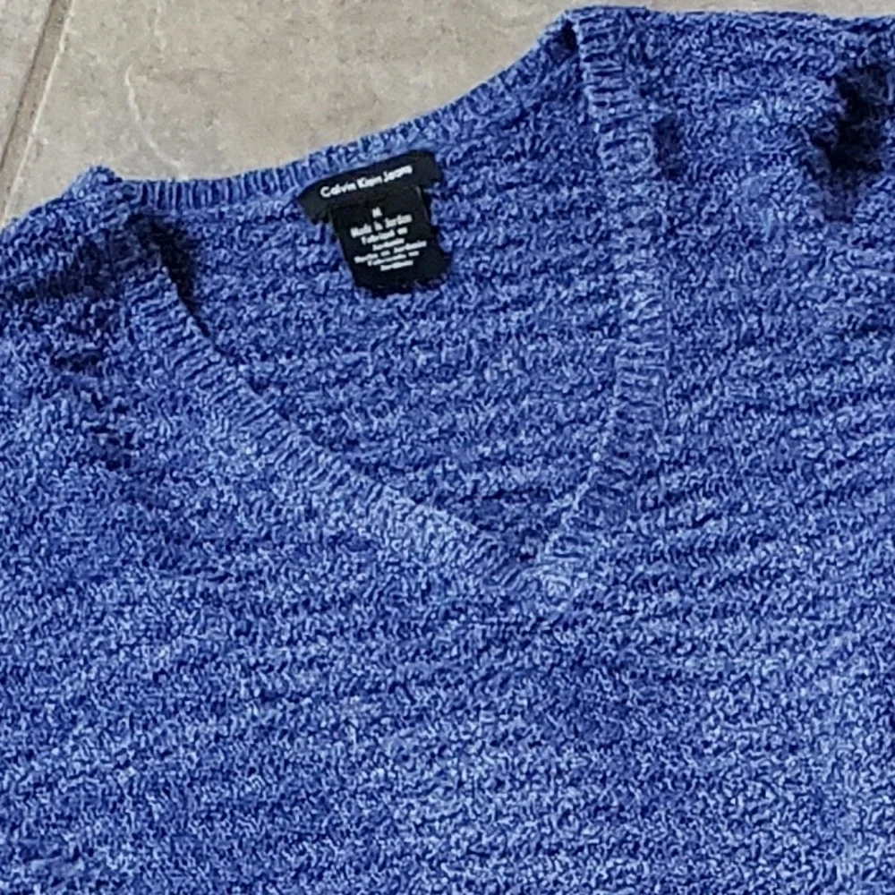Calvin Klein Jeans Sweater Boucle Blue V-neck Pullover Textured Knit Top Medium - Picture 4 of 6